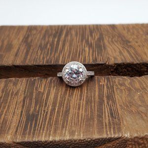 Size 5 925 Sterling Silver Cute Cut Round Cubic Zirconia Halo Style Band Ring